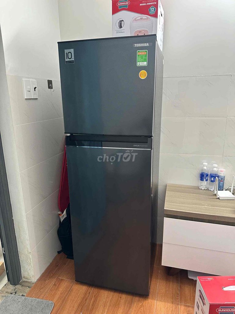 Pass tủ mới dùng được 3thang ạ