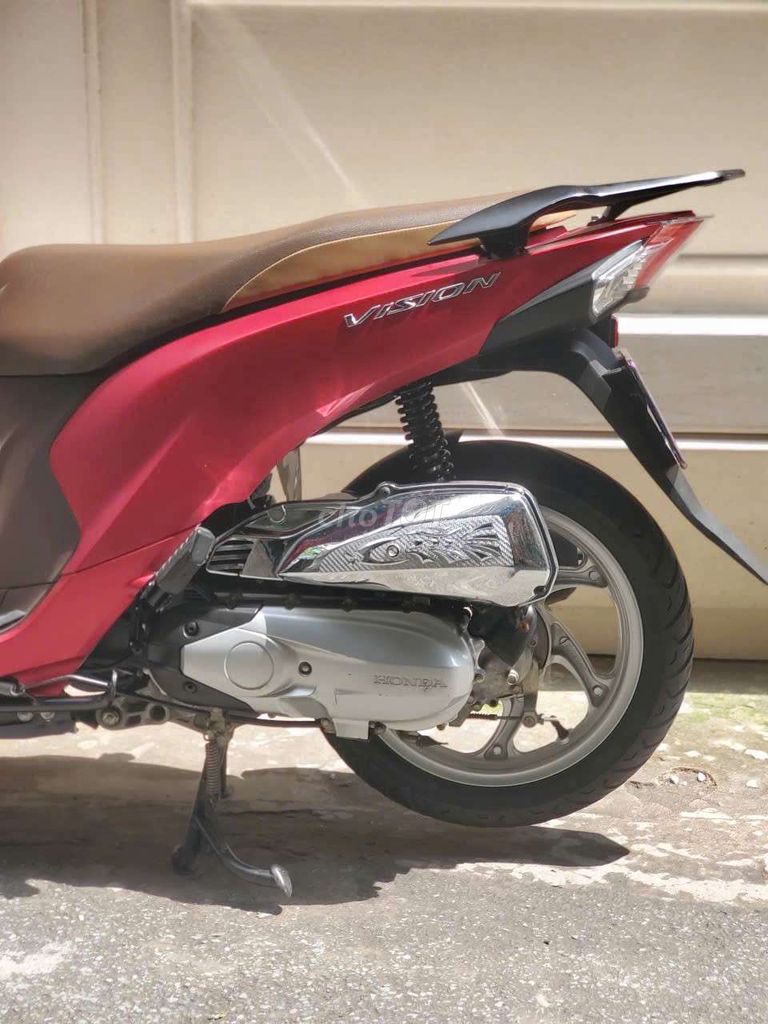 Honda Vision 2020 Đỏ nhám. Mua bán Xe máy tại Quận 8 Tp Hồ Chí Minh được đăng bởi Thiệu Tuấn hình 9