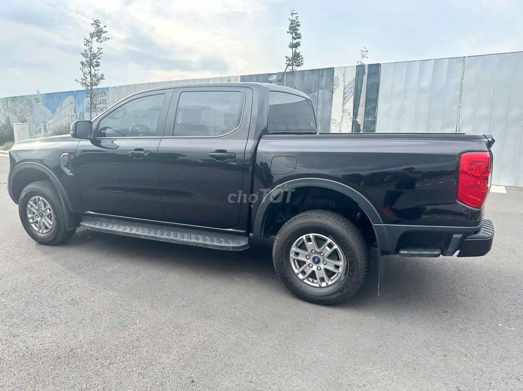 Ford Ranger 2024 XLS 2.0L 4x2 AT NEW 99%. Mua bán Ô tô tại Thành phố Dĩ An Bình Dương được đăng bởi Phong auto motor hình 9