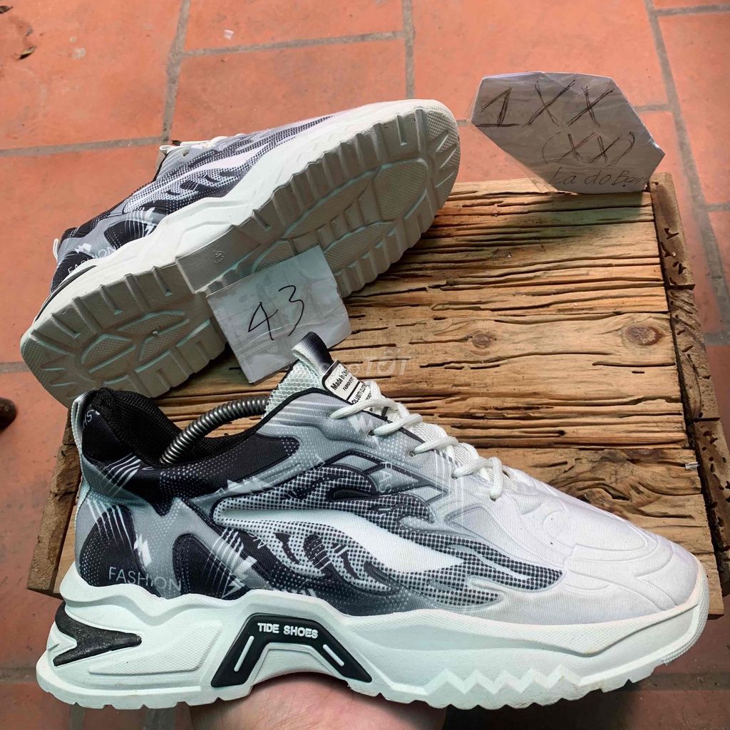 Giày thể thao Tide Shoes Nam size 43. Mua bán Giày dép tại Quận Hoàng Mai Hà Nội được đăng bởi Vuagiay2hand hình 1