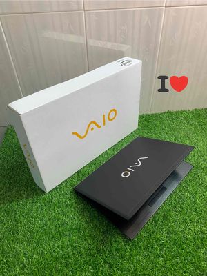 SONY VAIO CORE I7-6500U RAM 8G SSD256G FULLBOX 99%