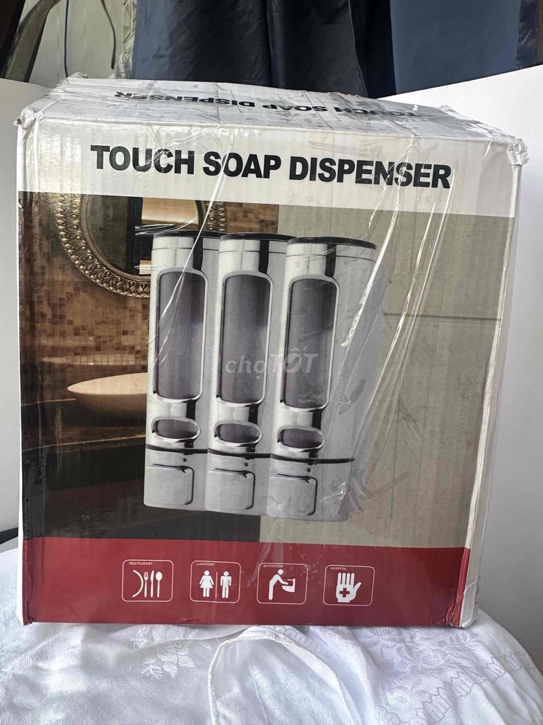 Hộp đựng xà phòng Trắng 400ml Dạng nhấn. Mua bán Thiết bị vệ sinh, nhà tắm tại Thành phố Biên Hòa Đồng Nai được đăng bởi đặng quang tuyến hình 1