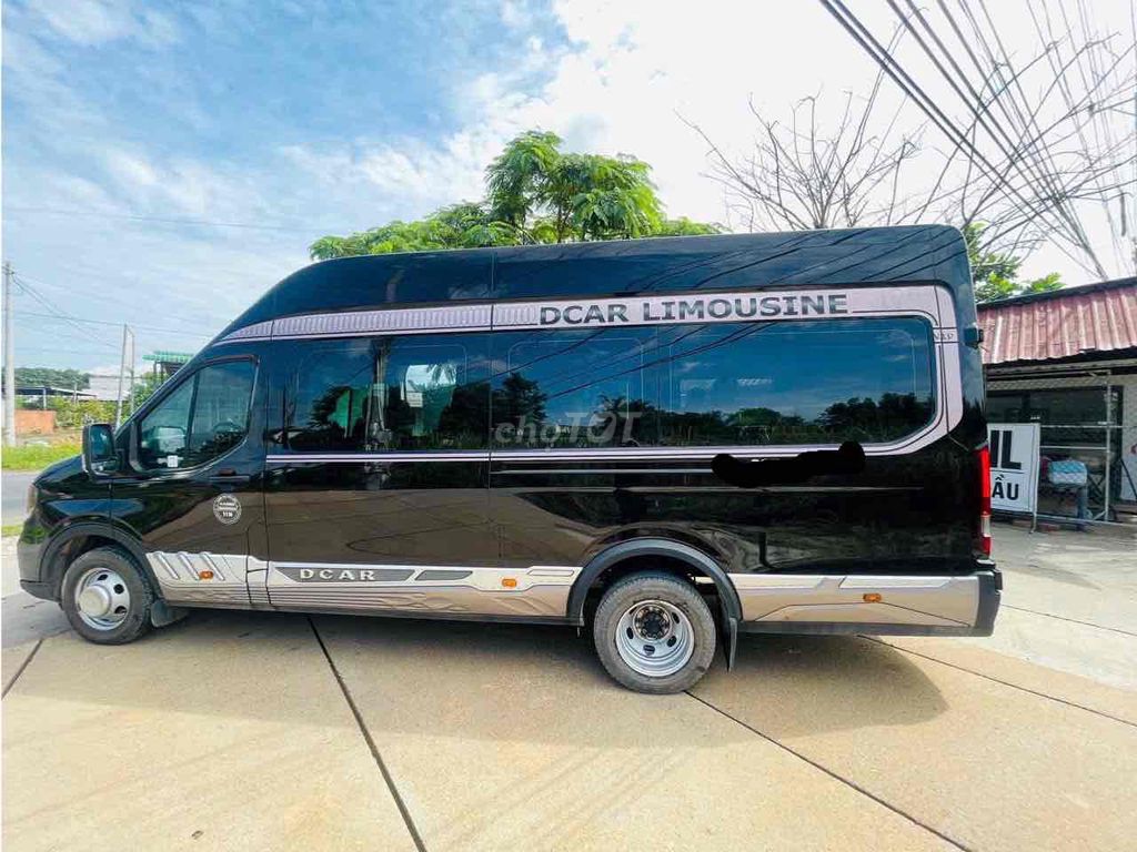 cần bán limousine đk 8/2025 cam kết xe zin