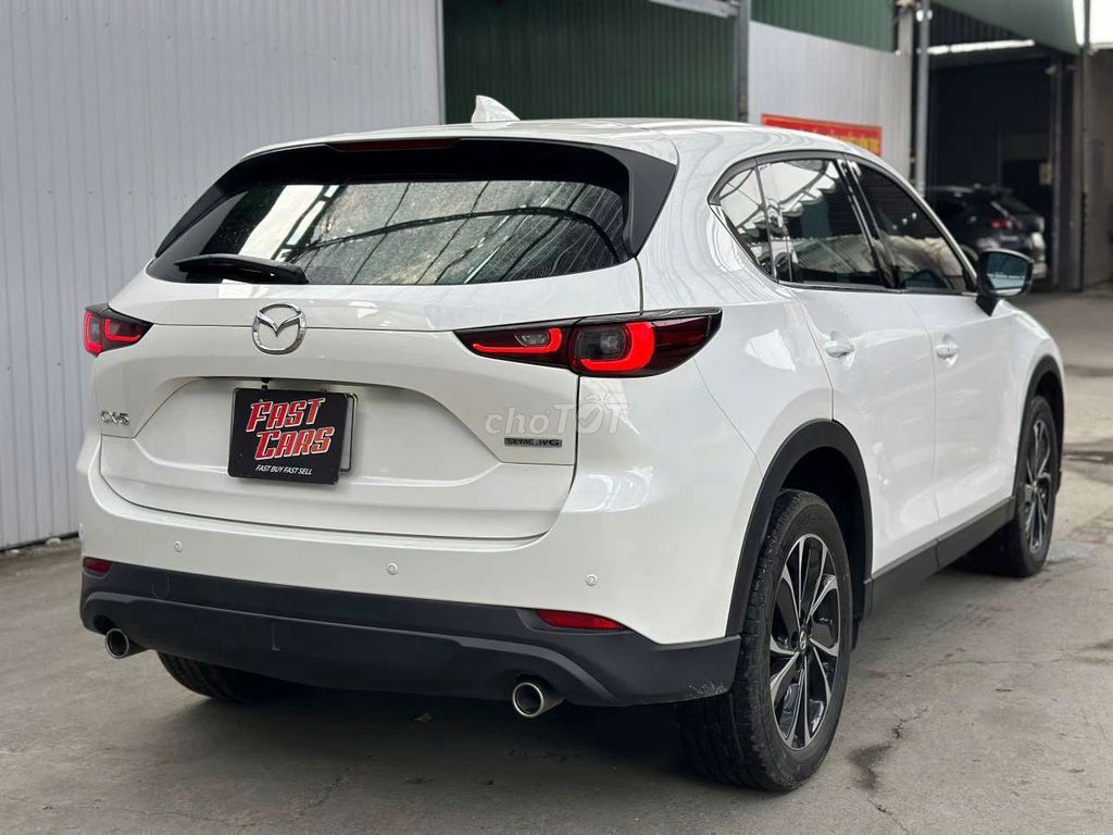 Mazda CX5 2023 Deluxe 2.0L, màu trắng,11.000 km. Mua bán Ô tô tại Quận Bình Tân Tp Hồ Chí Minh được đăng bởi Son Do hình 5