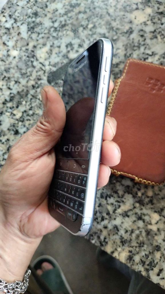 Bán điện thoại Blackberry. Mua bán Điện thoại tại Quận 12 Tp Hồ Chí Minh được đăng bởi TRAN TIEN  hình 4