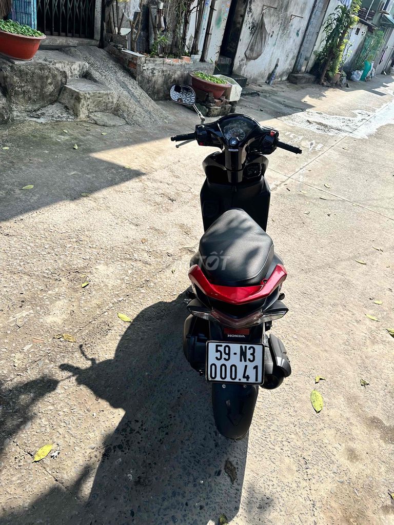 Honda Vision 2018 PBĐB Đen mờ Bstp. Mua bán Xe máy tại Quận 12 Tp Hồ Chí Minh được đăng bởi Bi hình 3