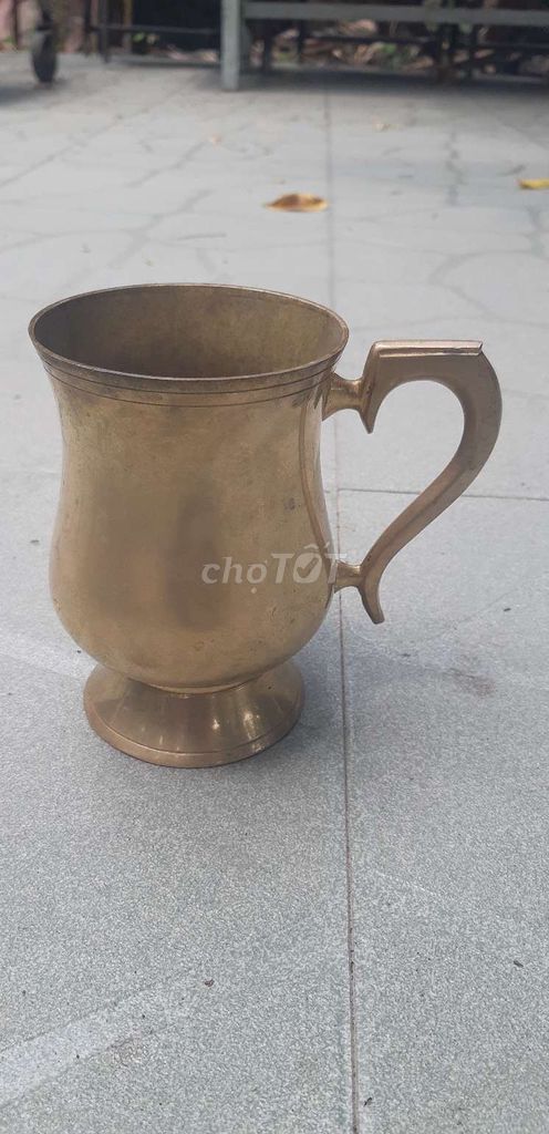 Ly uống nước Đồng nguyên khối. Mua bán Dụng cụ nhà bếp tại Quận Bình Thuỷ Cần Thơ được đăng bởi Ngọc Tiến  hình 1