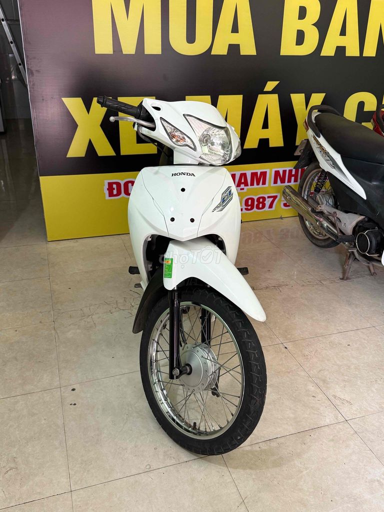 Honda Wave A 2023 Белый