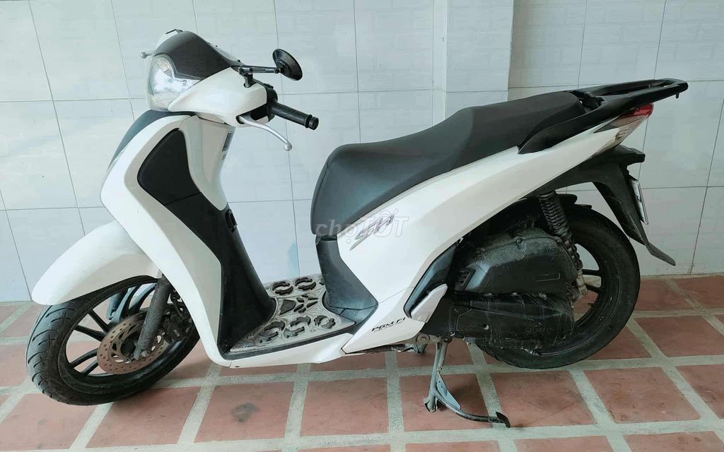Honda SH125 2015 Trắng. Mua bán Xe máy tại Huyện Thăng Bình Quảng Nam được đăng bởi Phương hình 1