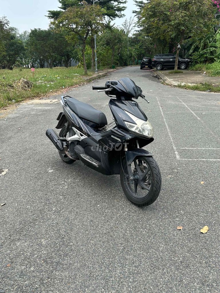 Honda Air Blade черный
