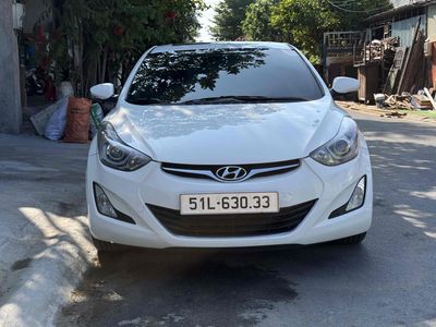 Hyundai Elantra 2015 1.8 AT - 95000 km