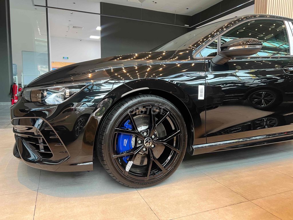 👉Volkswagen Golf R 📣 Xe Đua với 320 Mã lực. Mua bán Ô tô tại Quận 5 Tp Hồ Chí Minh được đăng bởi VOLKSWAGEN GOLDEN  hình 3