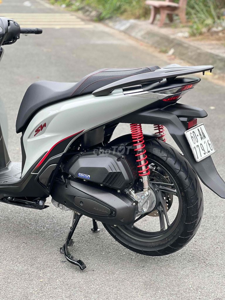 Honda SHVN 125 ABS 9/2025 Xám Xi Măng Odo 800km🎉🎉🎉. Mua bán Xe máy tại Thành phố Biên Hòa Đồng Nai được đăng bởi Xe Máy Phát Đồng hình 9