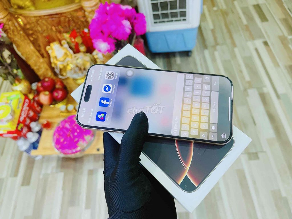 iPhone 16 Pro Max 256G Sa mạc VN rin Áp giá iu. Mua bán Điện thoại tại Quận Hải Châu Đà Nẵng được đăng bởi Hoàng Anh Tuấn hình 1