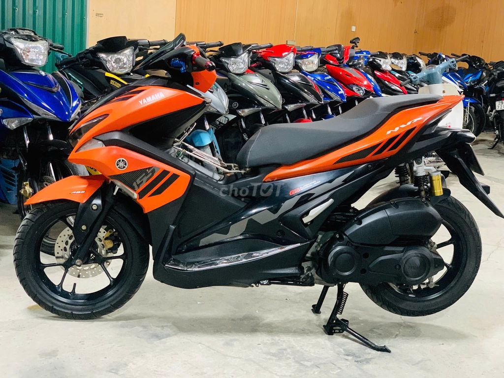 XE MÁYTHANH TÙNG_NVX 155 ABS CAM ĐEN MÀU HÓT. Mua bán Xe máy tại Quận Nam Từ Liêm Hà Nội được đăng bởi THANH TÙNG hình 6