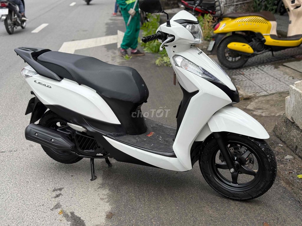❌LED 2015 NỢ XẤU TRẢ TRƯỚC 6 TRIỆU LẤY XE. Mua bán Xe máy tại Quận Liên Chiểu Đà Nẵng được đăng bởi Anh po hình 1