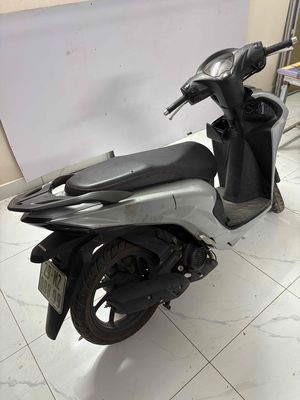 Đi nước ngoài nên mình cần bán xe. Mua bán Xe máy tại Huyện Thanh Trì Hà Nội được đăng bởi Đức Hùng