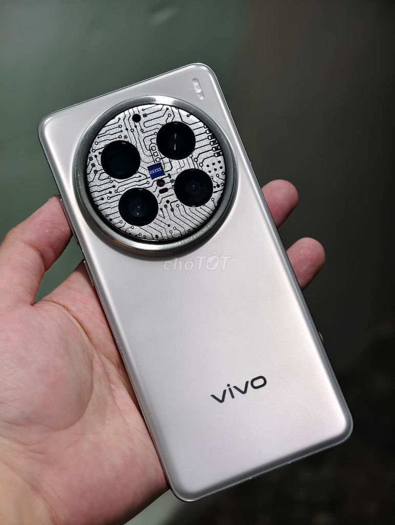 Vivo X200 Pro 16GB/512GB Titan. Mua bán Điện thoại tại Quận 10 Tp Hồ Chí Minh được đăng bởi Nờ i Ny hình 1