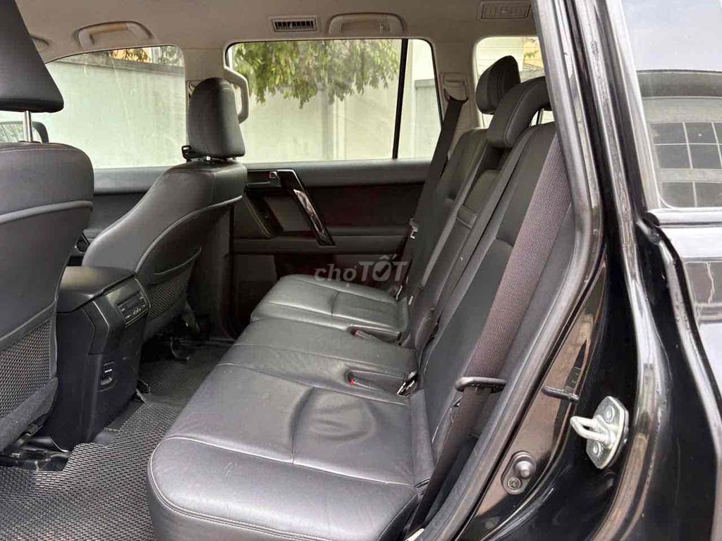 Toyota Land Cruiser Prado 2014 TXL 2.7L - 10000 km. Mua bán Ô tô tại Quận Hai Bà Trưng Hà Nội được đăng bởi Bùi hiển hình 11