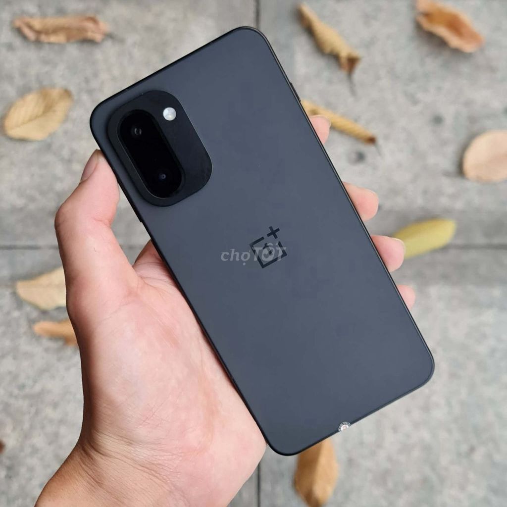 OnePlus Ace 6T 🖤 Đen hiện đại, cầm cực thích. Mua bán Điện thoại tại Quận 10 Tp Hồ Chí Minh được đăng bởi Lê Quân Mobile hình 1
