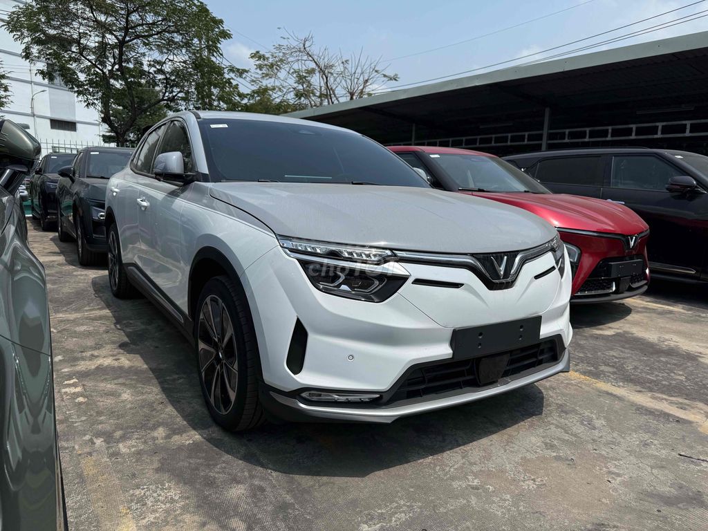 VF8 GIÁ SIÊU ƯU ĐÃI-HỖ TRỢ NỢ XẤU-VAY 85% GIÁ XE. Mua bán Ô tô tại Thành phố Buôn Ma Thuột Đắk Lắk được đăng bởi Kỳ Nguyễn VinFast hình 3