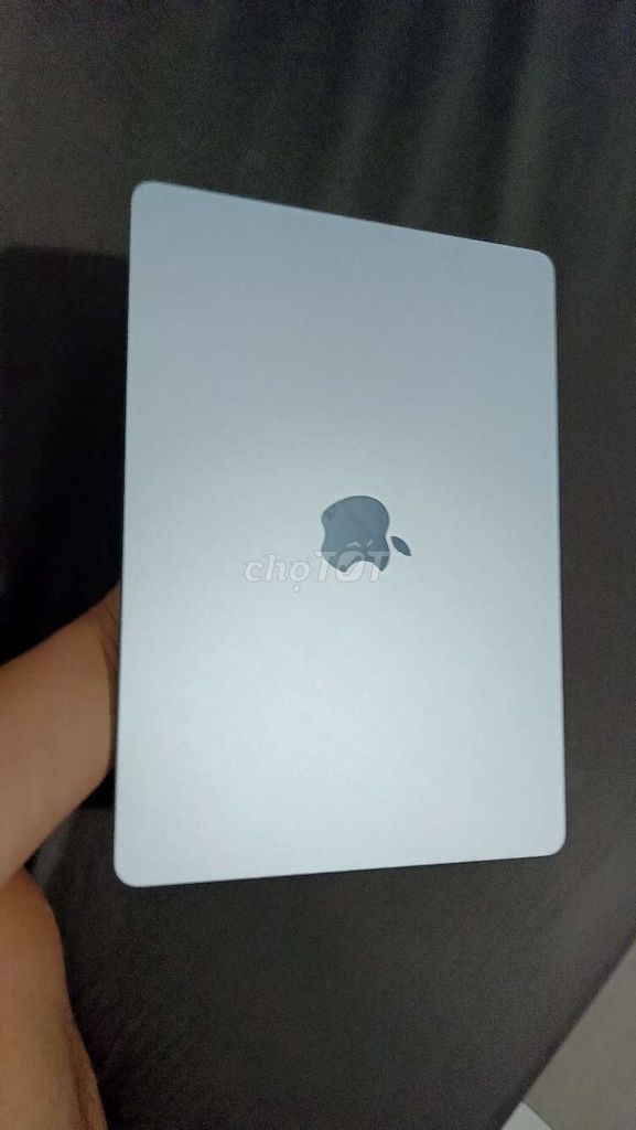 Apple MacBook Air M4 13 inch 16GB/256GB. Mua bán Laptop tại Huyện Trảng Bom Đồng Nai được đăng bởi Hoàng  hình 1