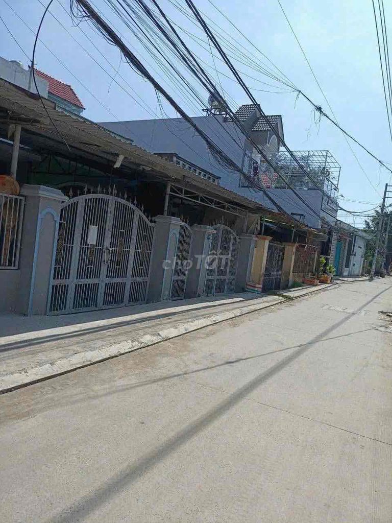 Bán nhà 100m2 ( 5m x 20m ) hướng Nam hẻm 6m thông 2/ võ văn vân BC