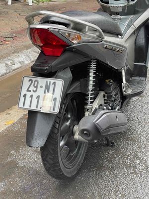 Air Blade biển chiu chiu. Mua bán Xe máy tại Quận Đống Đa Hà Nội được đăng bởi Hà