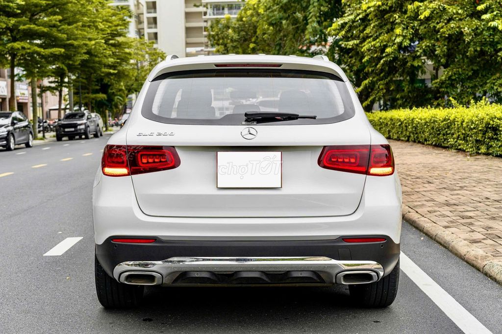 Mercedes GLC200 sx 2022 - sang trọng hiện đại. Mua bán Ô tô tại Quận Gò Vấp Tp Hồ Chí Minh được đăng bởi Trường Nguyễn Xe Sang hình 6
