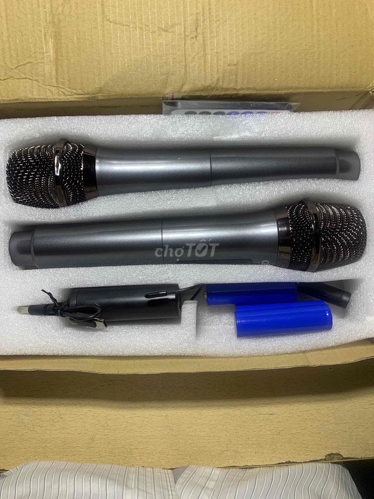 Micro không dây pin 18650 Type C Mới. Mua bán Tivi, Âm thanh tại Thành phố Biên Hòa Đồng Nai được đăng bởi TONY HUỲNH hình 1