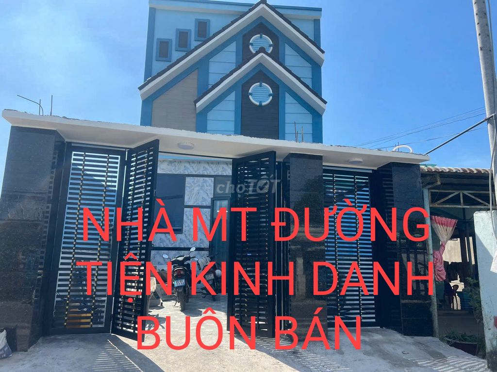 CẦN TIỀN BÁN GẤP CĂN NHÀ MT ĐƯỜNG NHỰA XE CONTAINER TIỆN KINH DANH