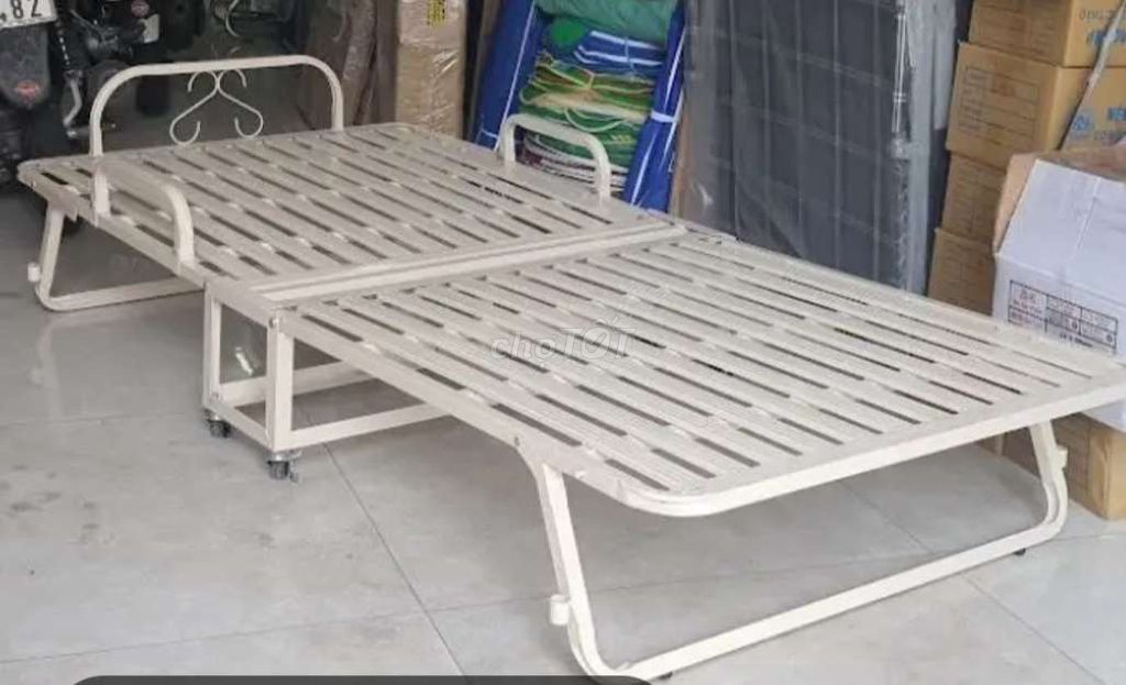 Giường gấp Sắt Trắng 1m2 Có bánh xe. Mua bán Giường, chăn ga gối nệm tại Quận Bình Tân Tp Hồ Chí Minh được đăng bởi Tường Vân hình 1