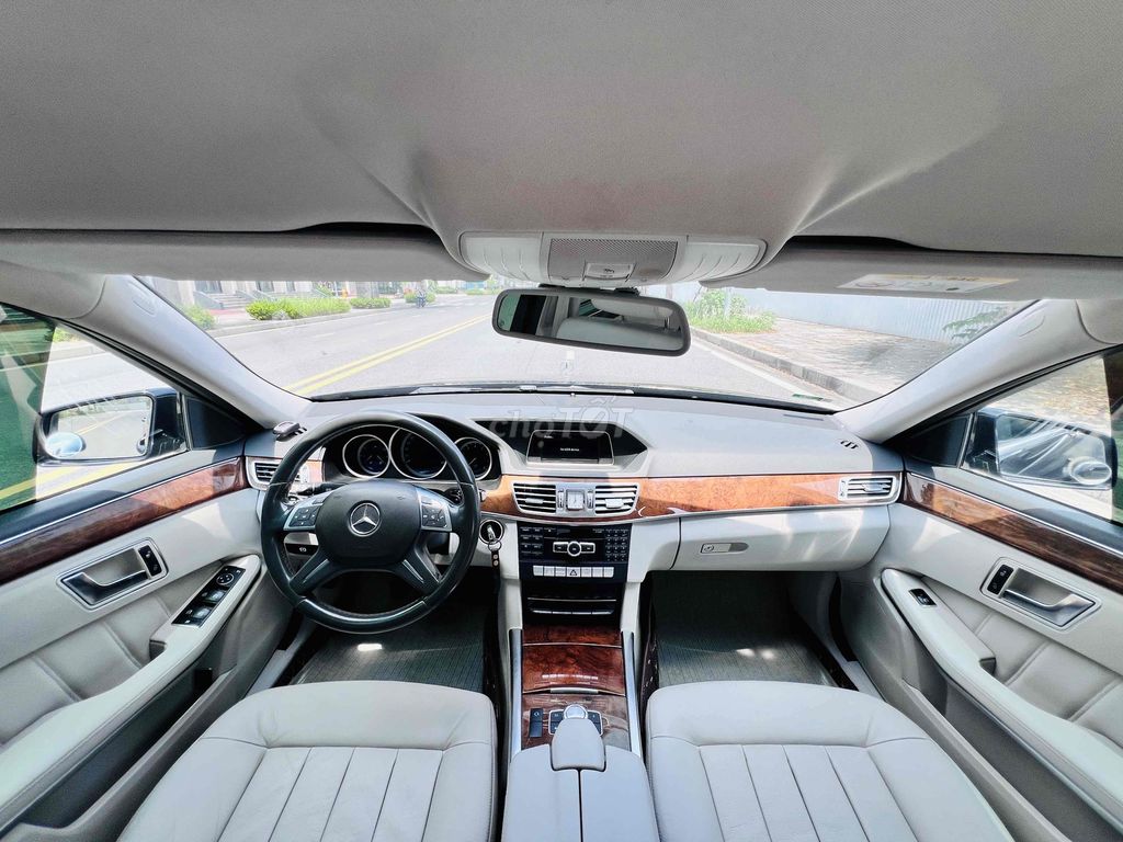 E200 60.000km HIẾM ĐẸP CỰC PHẨM. Mua bán Ô tô tại Quận Cầu Giấy Hà Nội được đăng bởi Nam HQ Auto hình 13