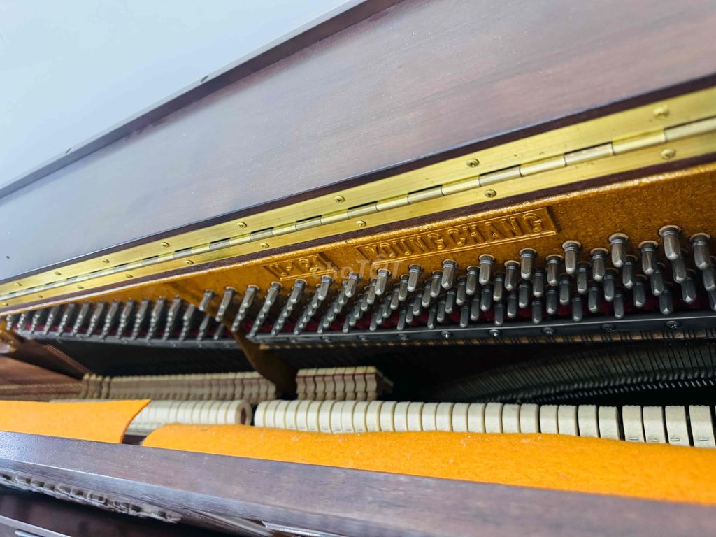 Đàn piano cơ Young Chang U121. Mua bán Nhạc cụ tại Quận Tân Bình Tp Hồ Chí Minh được đăng bởi Kho piano cơ uprigh Nhật Bản hình 1