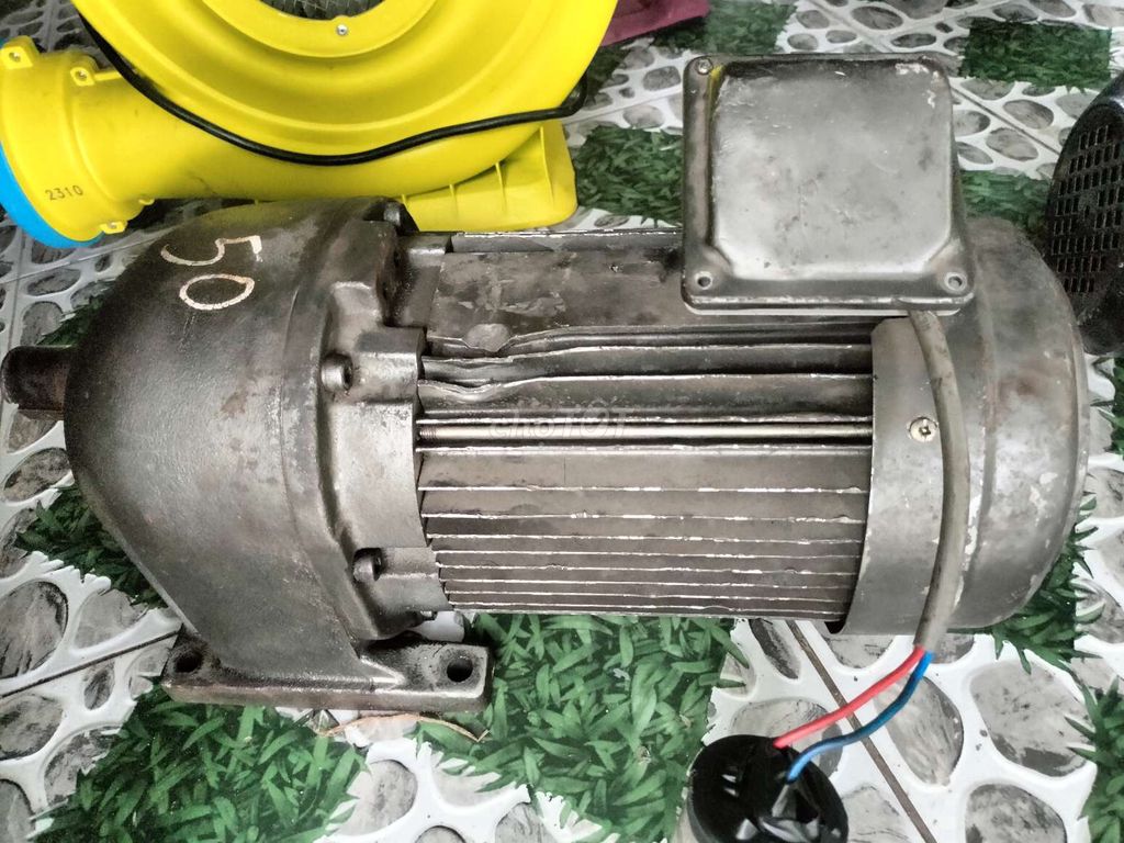 Động cơ điện 2hp 50 vòng. Mua bán Đồ chuyên dụng, Giống nuôi trồng tại Huyện Cần Giuộc Long An được đăng bởi Ân hình 1