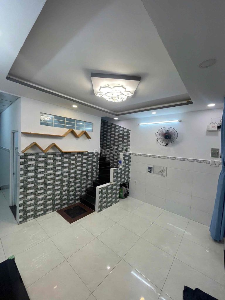 Rent · 3 bd · 40 м² · Huyện Nhà Bè, ул. Đường Huỳnh Tấn Phát