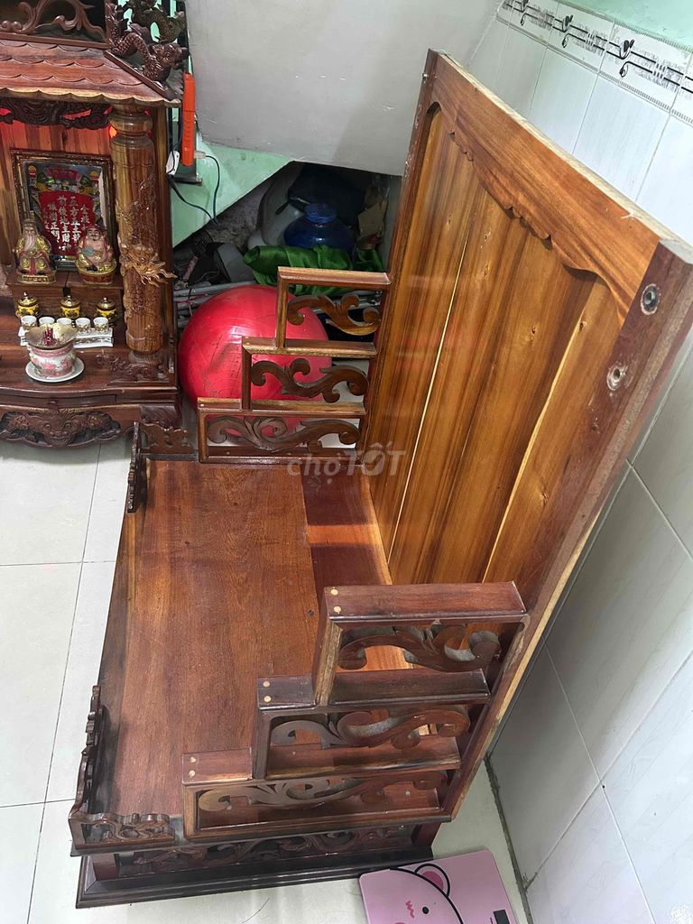 Bàn thờ Gỗ Nâu Trang nghiêm. Mua bán Nội thất, đồ gia dụng khác tại Quận Tân Bình Tp Hồ Chí Minh được đăng bởi Thảo Trang hình 1