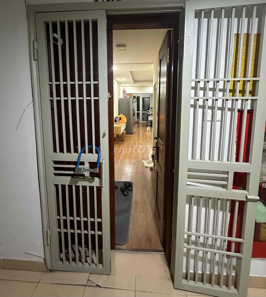 bán căn hộ chung cư sdu 143 trần phú dt 70m2 giá 60tr/m