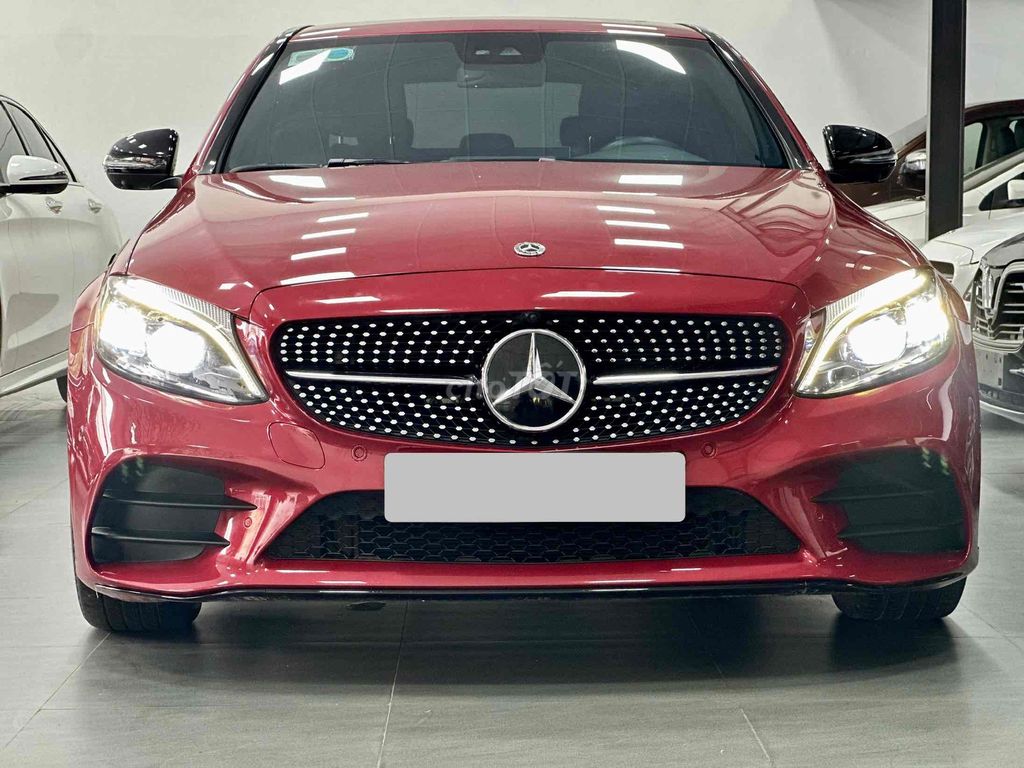 Mercedes Benz C Class 2019 C 300 AMG - 40000 km