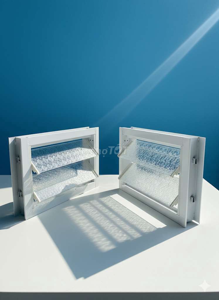 Cửa chớp lật 40x60cm Trắng. Mua bán Nội thất, đồ gia dụng khác tại Huyện Hóc Môn Tp Hồ Chí Minh được đăng bởi Nguyễn Hoài Tâm hình 1