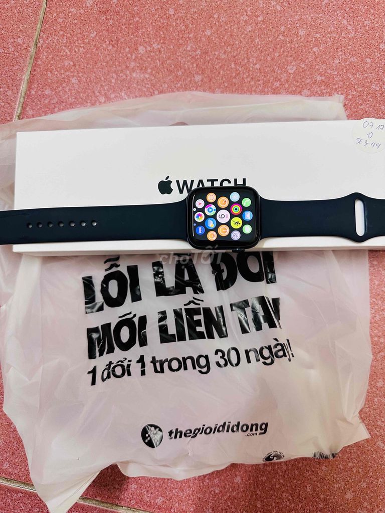 Âpple wacth SE 3 44mm mua TGD 07/08/2026. Mua bán Thiết bị đeo thông minh tại Huyện Vũ Thư Thái Bình được đăng bởi Trần S Hùng hình 1