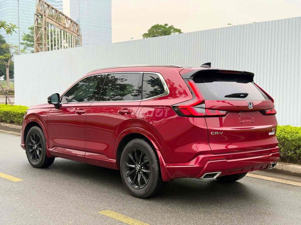CẦN BÁN HONDA CRV HEV RS CAO CẤP 8/2025 SIÊU LƯỚT. Mua bán Ô tô tại Quận Bắc Từ Liêm Hà Nội được đăng bởi Mr PHÁT THÁI HÀ AUTO hình 5