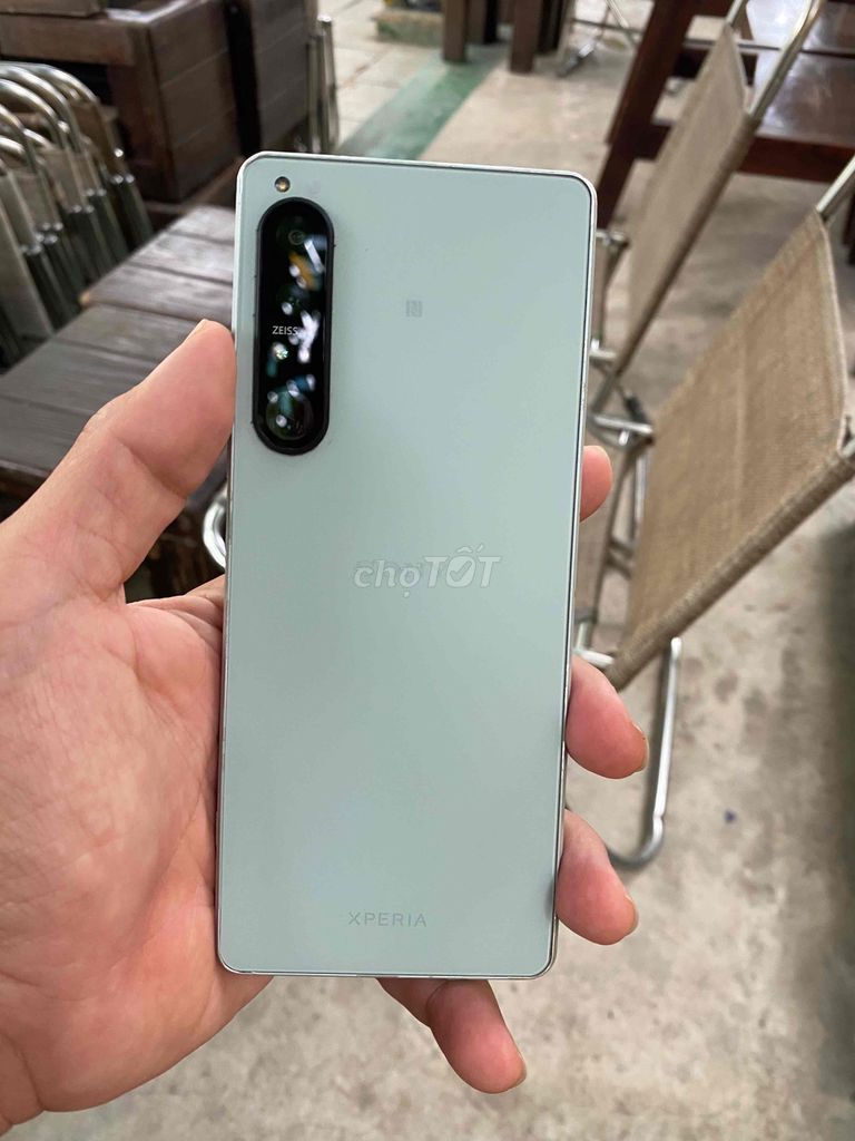Sony Xperia 1 Mark IV Xám Docomo. Mua bán Điện thoại tại Quận Bình Thạnh Tp Hồ Chí Minh được đăng bởi Tâm Đức House hình 1