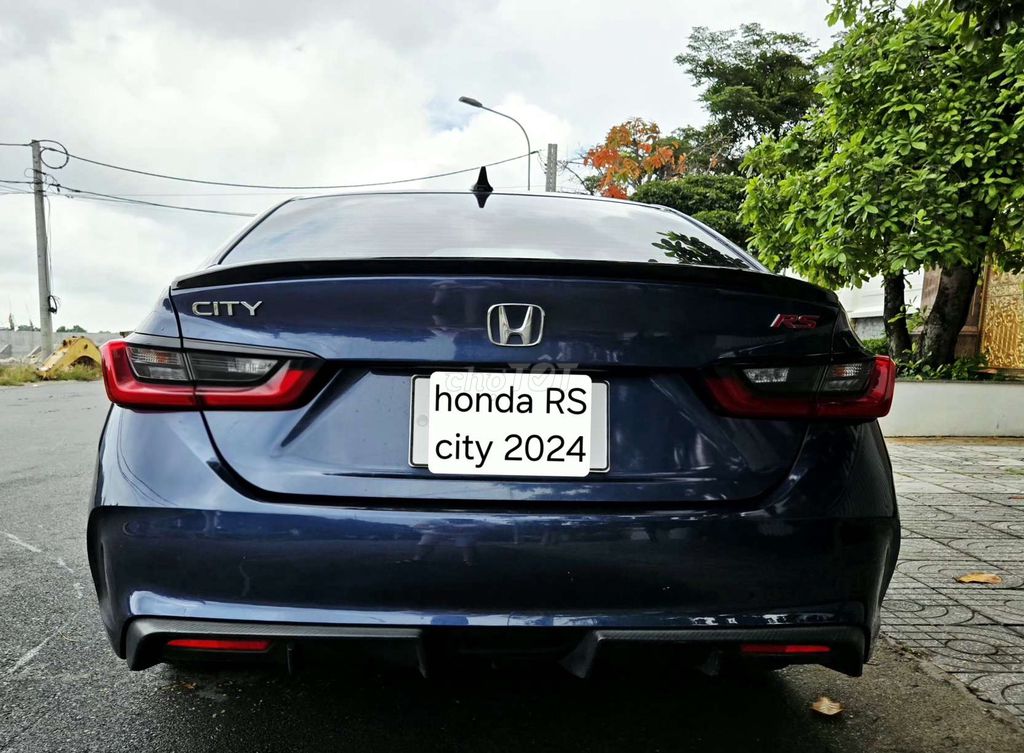 Honda City RS 2024, отличное состояние, от собственника