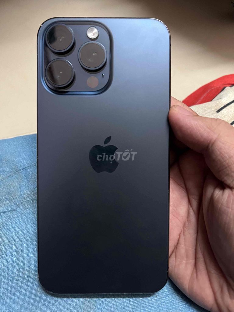 iPhone 15 Pro Max 256GB Quốc tế or giao lưu. Mua bán Điện thoại tại Huyện Tiểu Cần Trà Vinh được đăng bởi trà vinh quê tôi hình 1