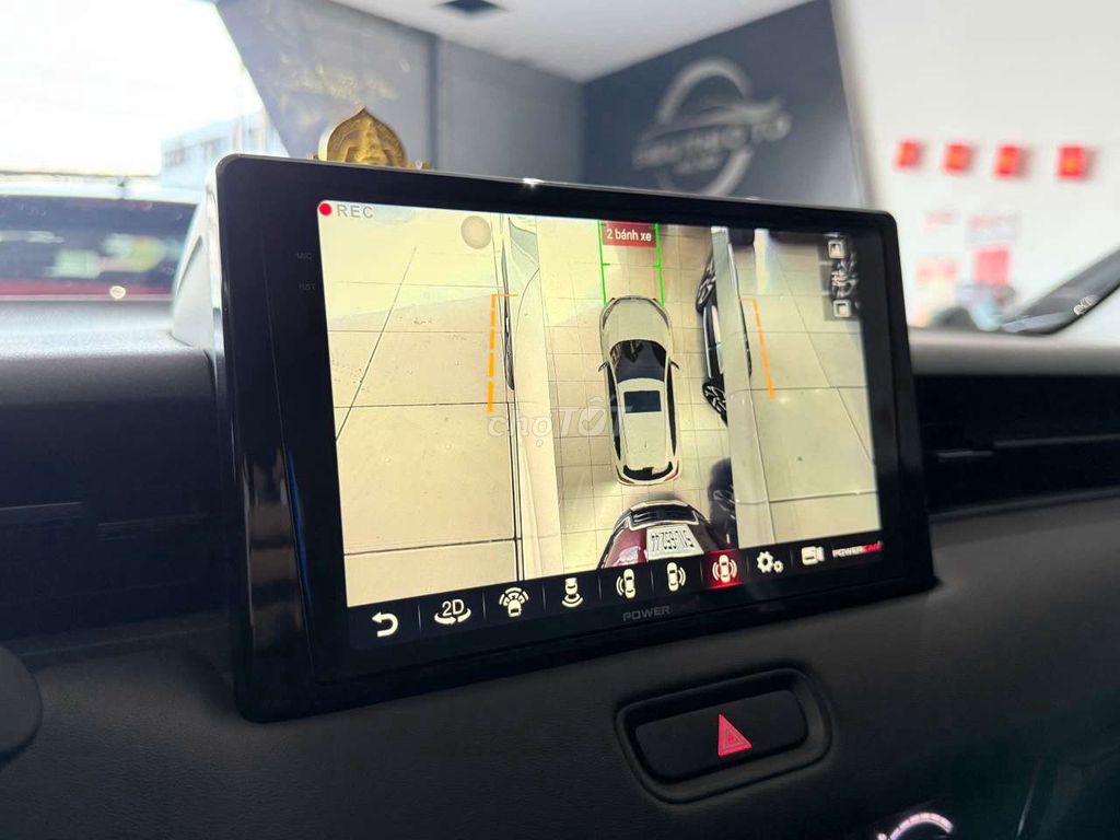 Honda HRV G Sensing 2023, odo 3v8km, hỗ trợ góp.. Mua bán Ô tô tại Thành phố Thủ Đức Tp Hồ Chí Minh được đăng bởi Đức Hưng Siêu thị ô tô Thủ Đức hình 18