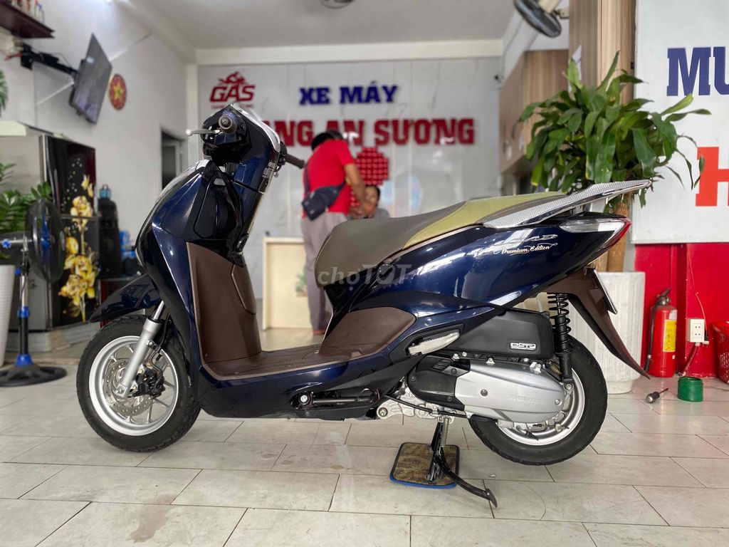 Honda Lead 125 đk 2020 màu xanh đen BSTP. Mua bán Xe máy tại Quận 12 Tp Hồ Chí Minh được đăng bởi Xe Máy Hoàng Giang An Sương  hình 4
