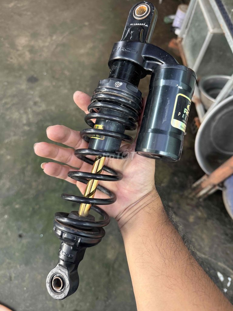 Phuộc RCB ty vàng bình dầu cho wave dream. Mua bán Phụ tùng xe tại Quận Bình Tân Tp Hồ Chí Minh được đăng bởi Mint hình 2