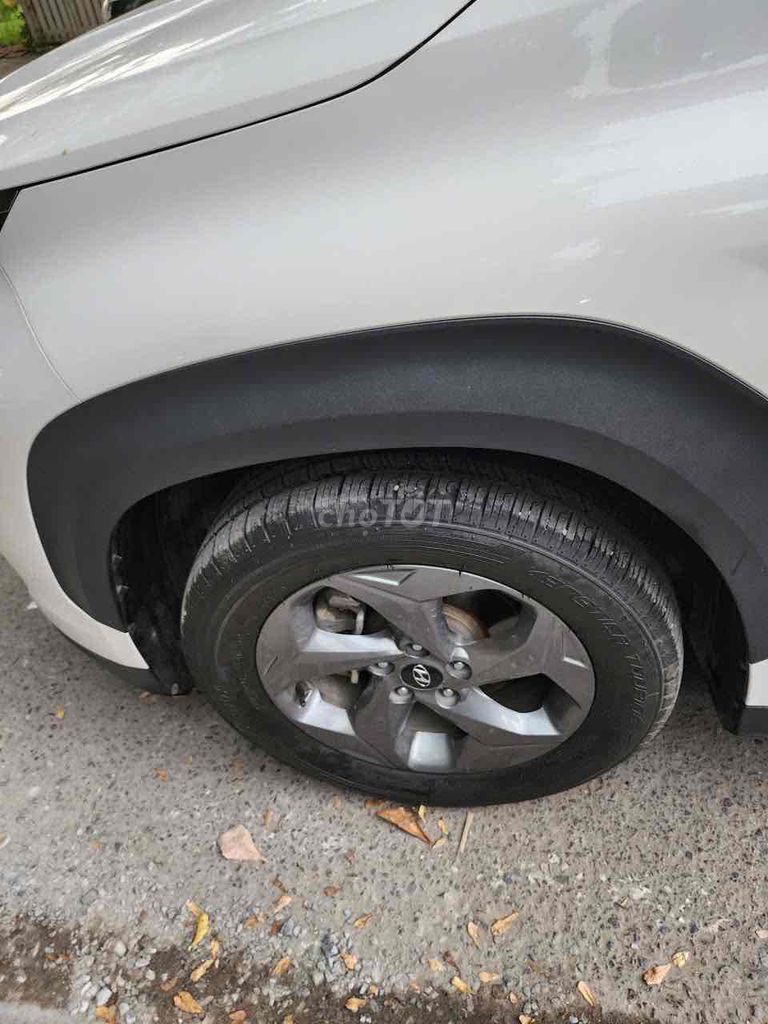 Hyundai Custin Trắng 7 chỗ Da. Mua bán Ô tô tại Huyện Bình Chánh Tp Hồ Chí Minh được đăng bởi Nam hình 5