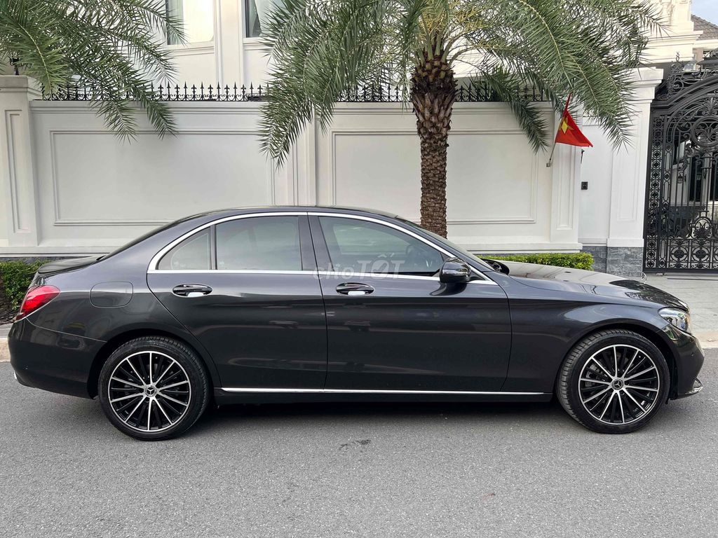 Mercedes C200 Exclusive sx 2020 43k km cực đẹp. Mua bán Ô tô tại Quận Bình Thạnh Tp Hồ Chí Minh được đăng bởi Nguyễn Thanh Tân hình 4